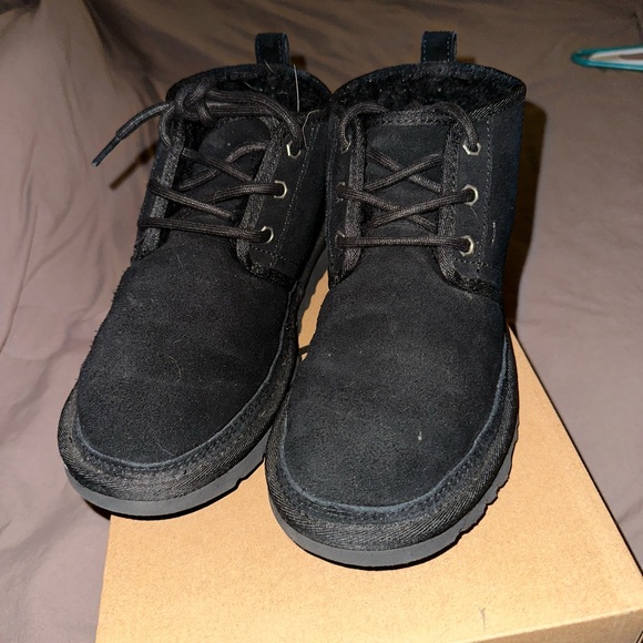 Black UGG neumel women size 7 - Picture 1 of 3